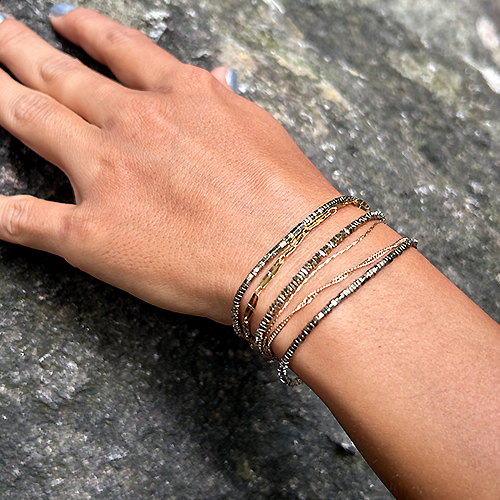 delfine_bijoux_collection_wild_manchette_cuff_bracelet_or_hematites_sexy_sauvage_jungle_main_bague_serpent_tendance_mode